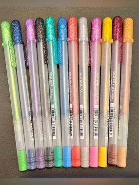 Sakura Gelly Roll Metallic Gel Pens - Assorted Glitter Caps